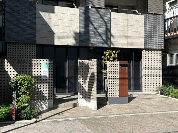 【ベルジェンド横濱桜木町グランヴィスタ】エントランス