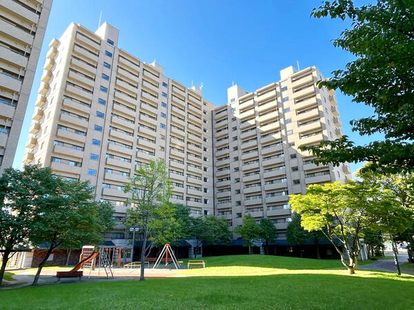 【ロイヤルコートさっぽろシティ】外観