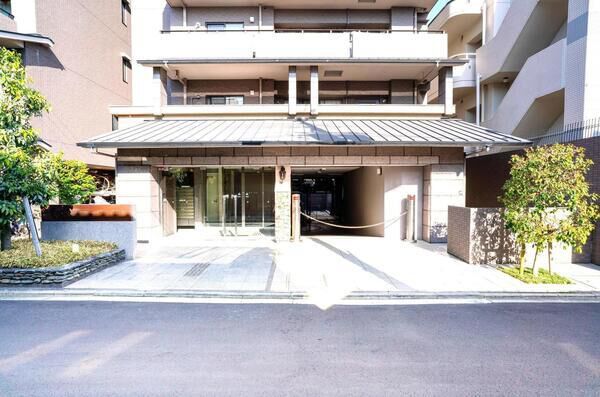 【リソシエラグジェ北野】エントランス1