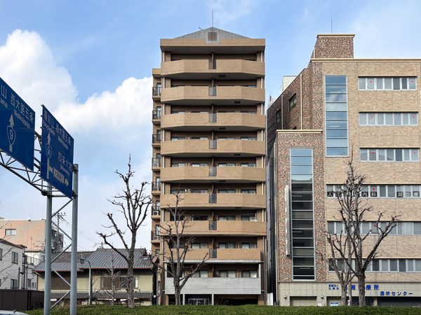 【アンベリール五条堀川】外観