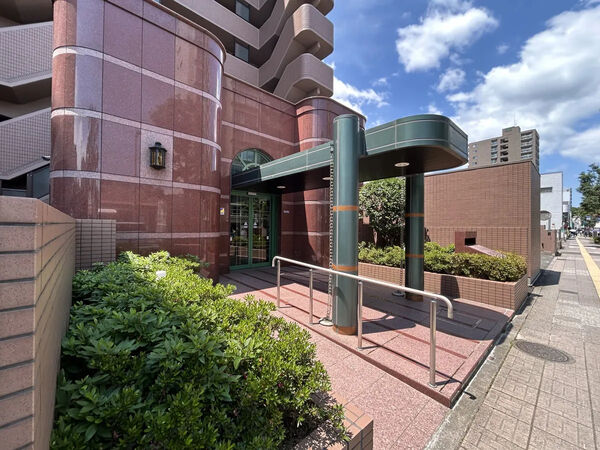 【ダイトシティ愛宕橋】エントランス 【ダイトシティ愛宕橋】エントランス