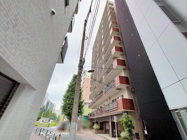 【朝日南麻布マンション】外観写真