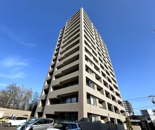 【リビオ山鼻公園】外観