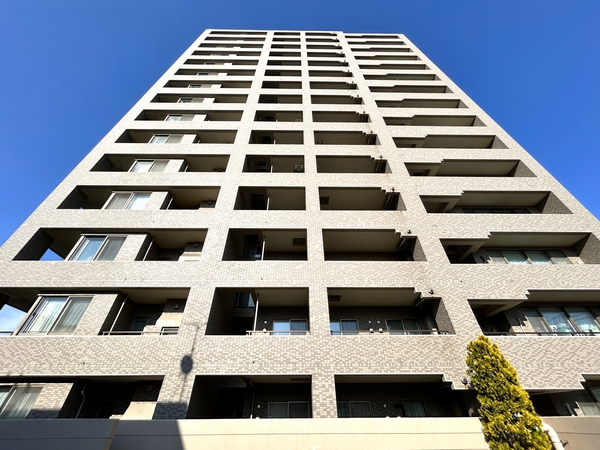 【リビオ山鼻公園】外観