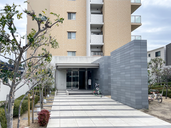 【ワコーレKOBEハーバーマークス】エントランス