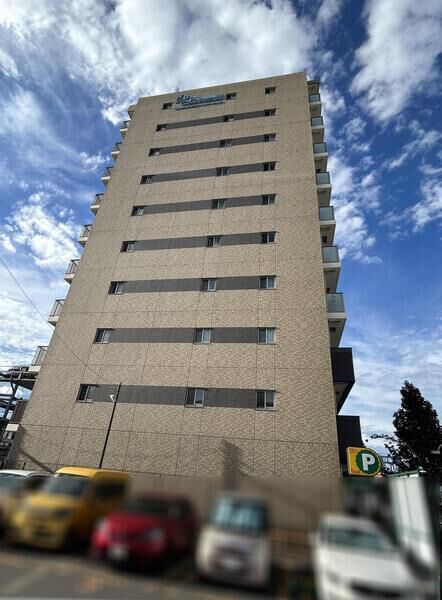 【プレサンスロジェ瑞穂通】外観