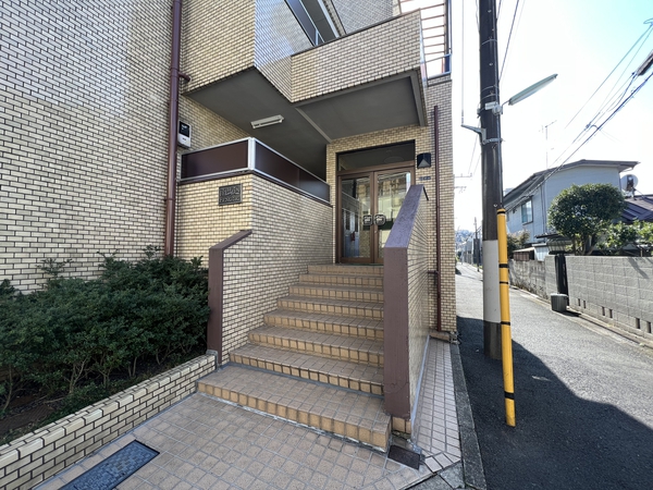 【南馬込ヒミコマンション】エントランス 【南馬込ヒミコマンション】エントランス