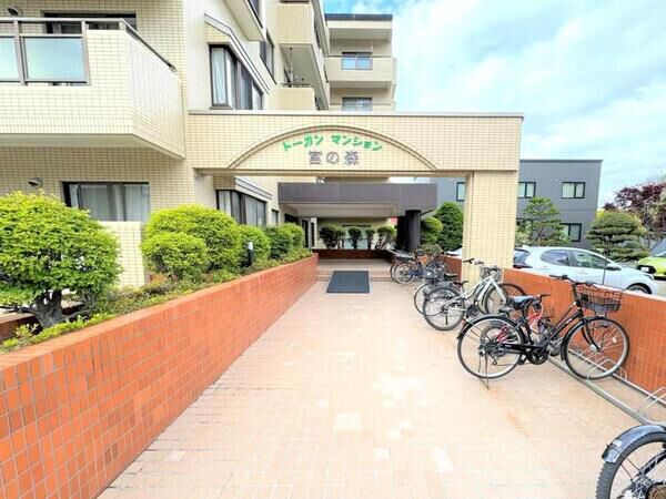 【トーカンマンション宮の森】エントランス１