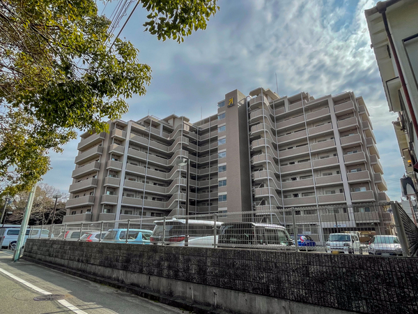 【グランコート尼崎西パークサイドアヴェニュー】外観