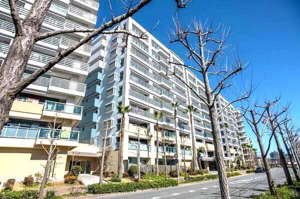 【香椎浜ガーデンズ】外観2