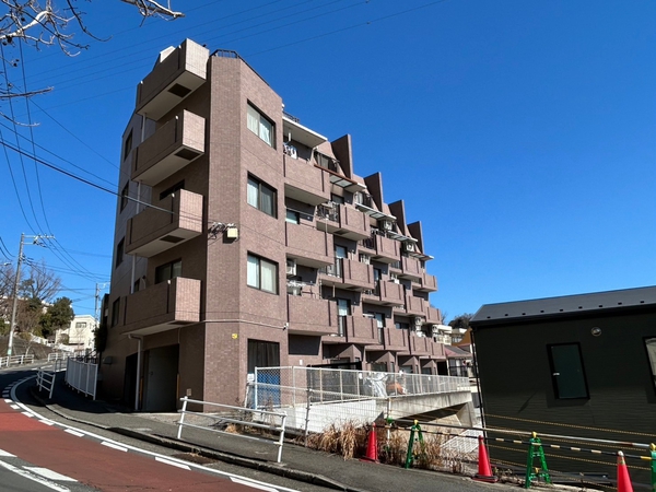 【サングレイス弘明寺弐番館】外観