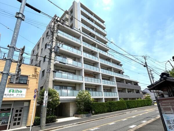 【バンベール昭和元宮町】外観２