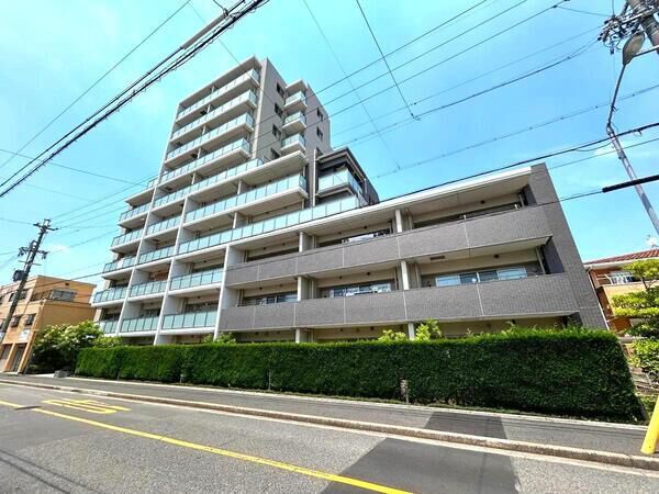 【バンベール昭和元宮町】外観１