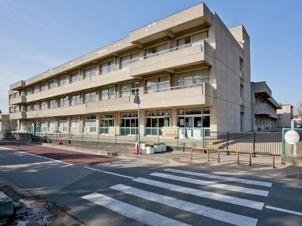 千葉市立磯辺第三小学校 千葉市立磯辺第三小学校