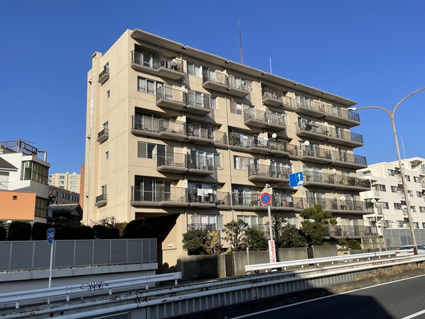 【シャトー植村】外観