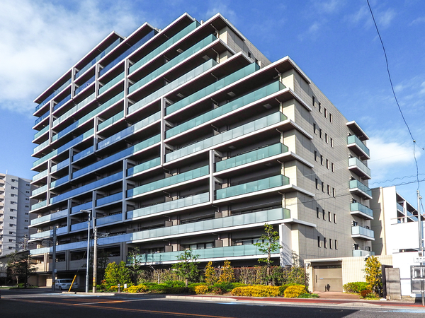 【ライオンズ守山マークヒルズ】外観