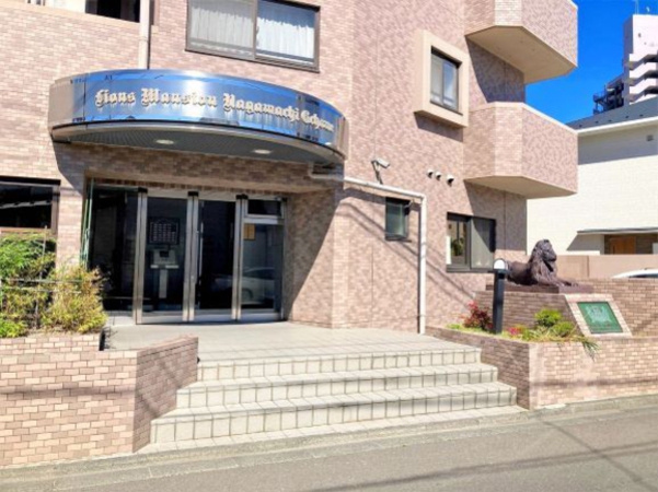 【ライオンズマンション長町六丁目】エントランスアプローチ