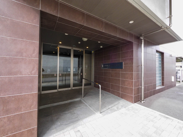 【シティライフ岡崎パークウェイ】エントランス 【シティライフ岡崎パークウェイ】エントランス