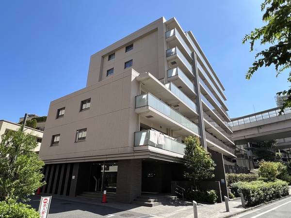 アデニウム志村三丁目