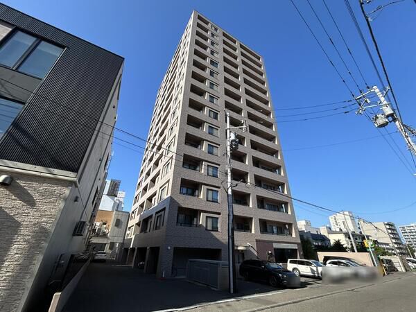 ファミール平岸
