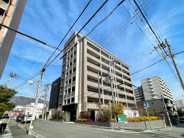 【ワコーレ甲南山手エヴァージュ】外観