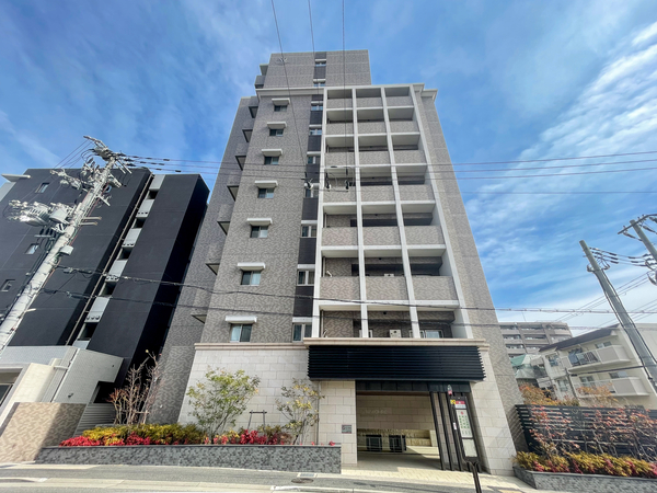 【ワコーレ甲南山手エヴァージュ】外観