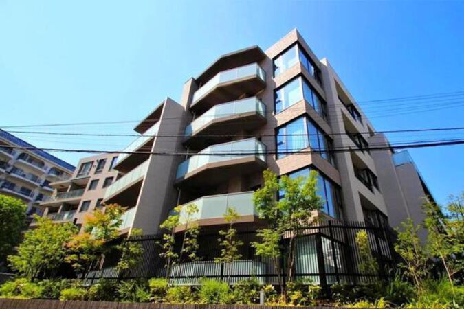 【イニシア高輪プレシアスコート】外観