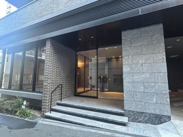 【ブランズ文京本郷一丁目】エントランス