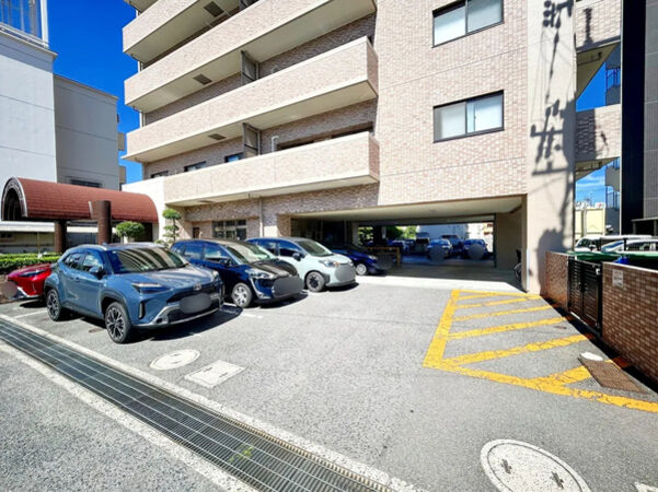 【シティプラザ五日市駅前】駐車場 【シティプラザ五日市駅前】駐車場