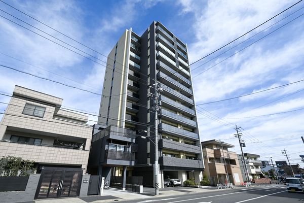 【オープンレジデンシア桜通筒井】外観