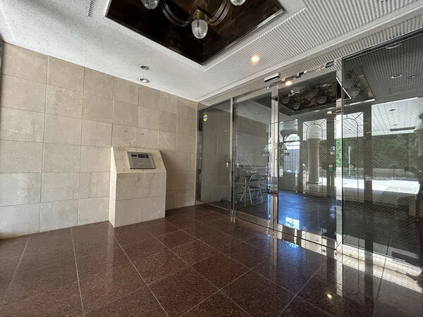 【ロイヤルマンション姪浜Ⅱ】エントランス