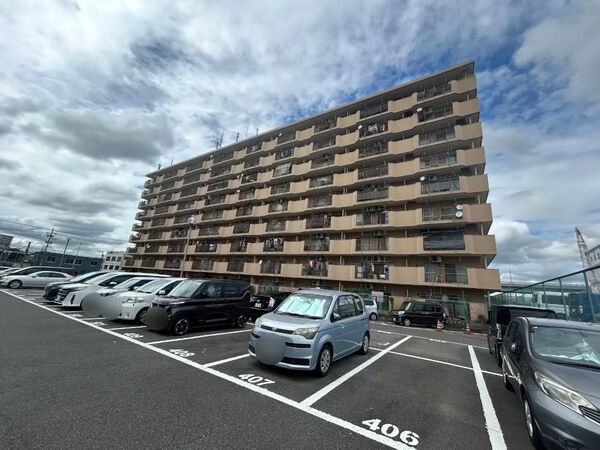 【ニューコーポ港楽】外観