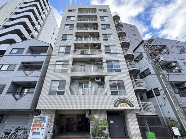 【ダイカンプラザ上野3】外観