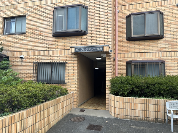 【第71プレジデント宮原】エントランス 【第71プレジデント宮原】エントランス