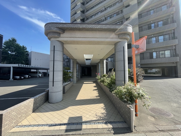 【ベルエール宮の森】エントランス