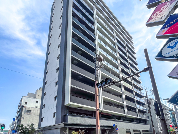 【プレサンスロジェ栄パークサウス】外観