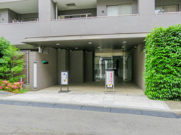 【パークテラス下北沢】エントランス 【パークテラス下北沢】エントランス