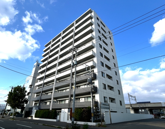 【クリーンリバーフィネス桑園西ステーションプレイス】外観