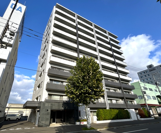 【クリーンリバーフィネス桑園西ステーションプレイス】外観