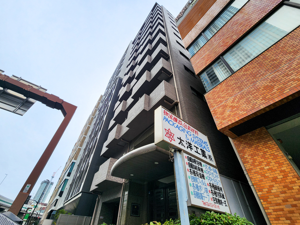 【ルーブル南麻布】外観 【ルーブル南麻布】外観