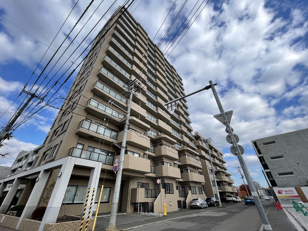 ライフコート平岸通学園前 3枚目 ライフコート平岸通学園前