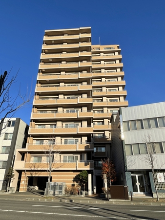 ロジェ北1条