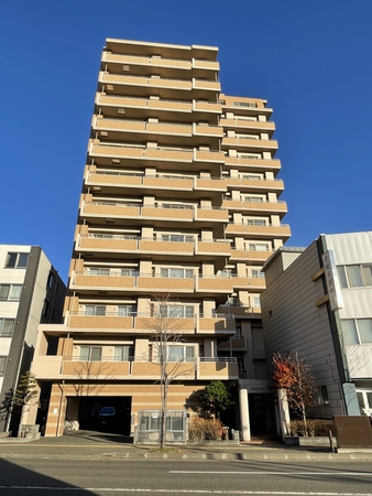 ロジェ北1条