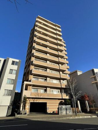 ロジェ北1条