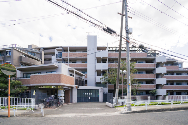 【コンフォール緑地公園】外観 【コンフォール緑地公園】外観
