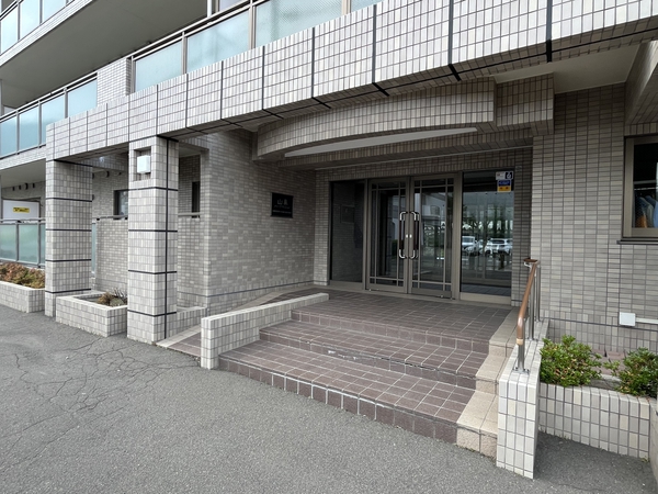 【山鼻パークマンション】外観