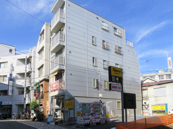 【プラド】外観