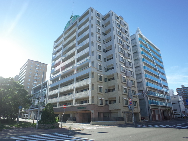ダイアパレス知事公館