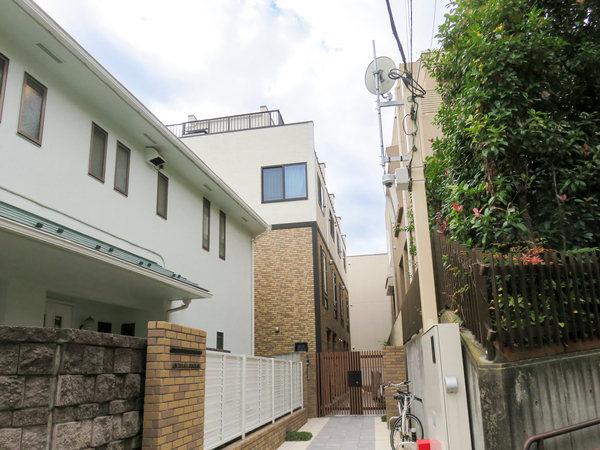 【リムテラス白金】外観