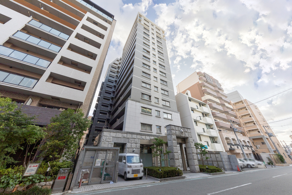 【セイワパレス江坂広芝町】外観